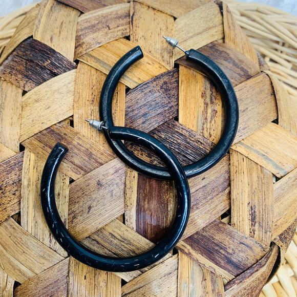 Vintage Black Plastic Glitter Large Hoops 2.25" diameter - Picture 5 of 6